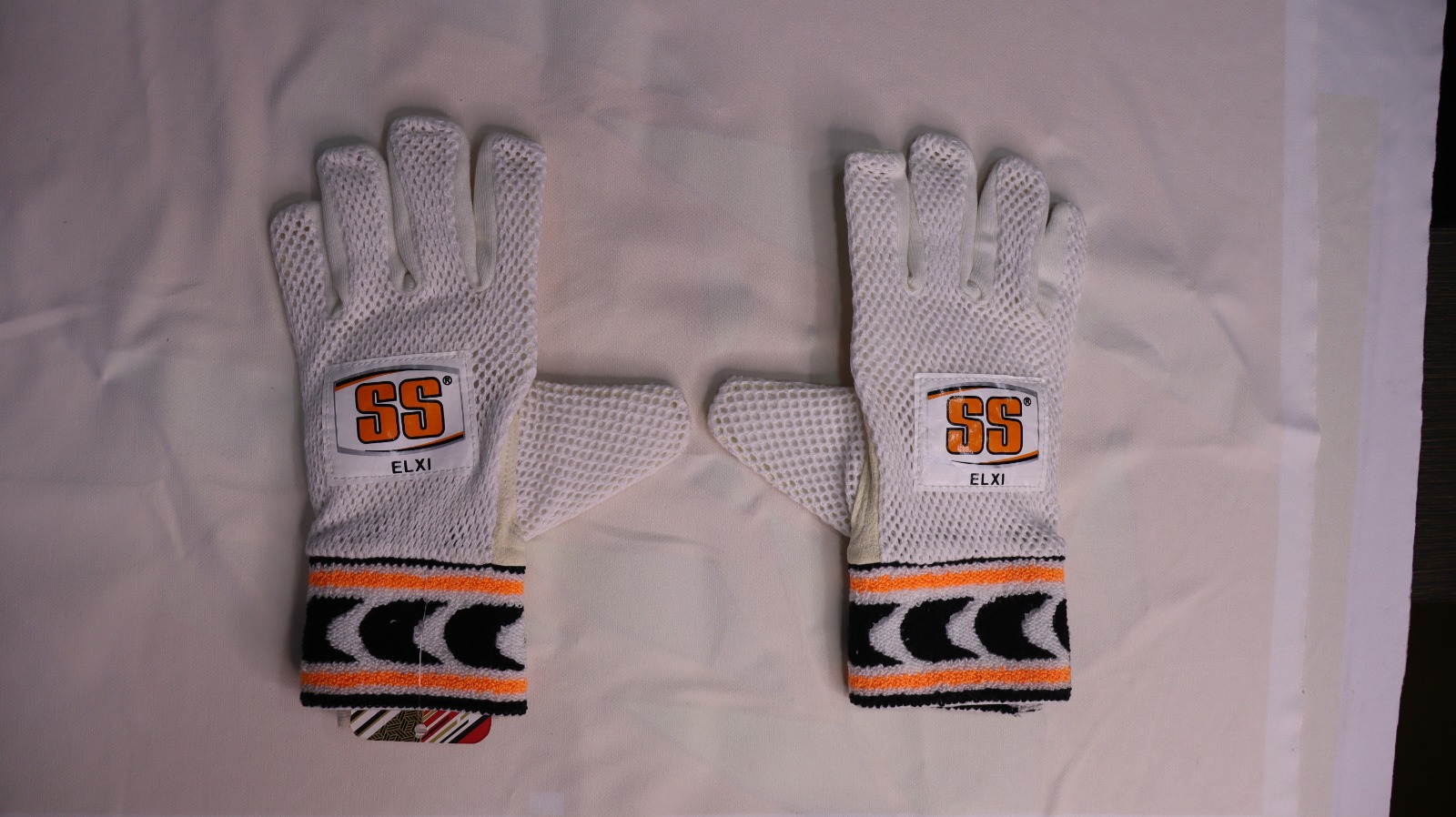 CRICKET INNER GLOVES-SS ELXI-2