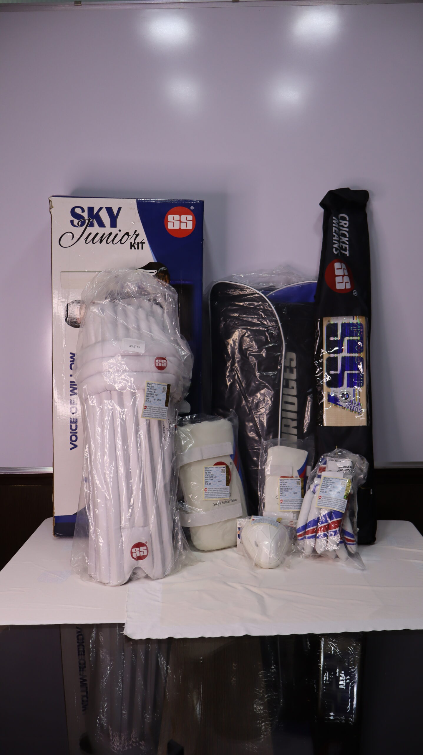 CRICKET KIT-SS WO HELMET-1